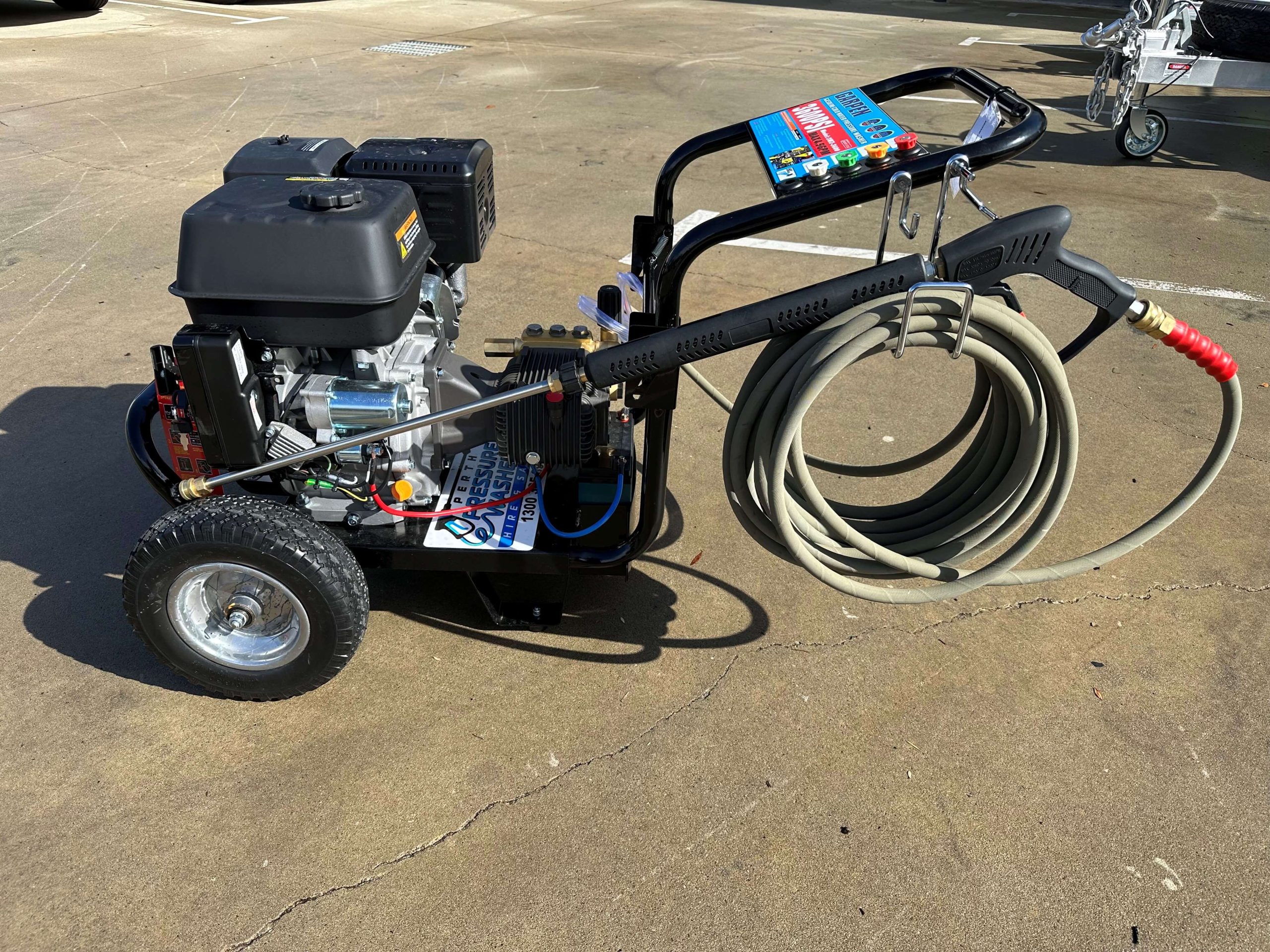 3000 PSI 12.5LPM Petrol Cold Water Pressure Washer Recoil Start Roll Frame GC Perth Pressure